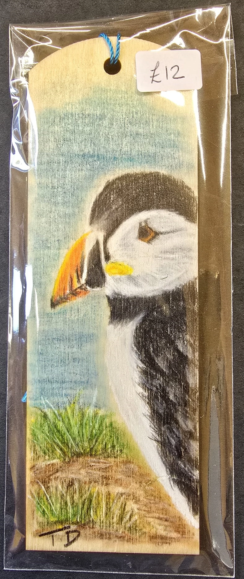 Wooden-bookmark-puffin