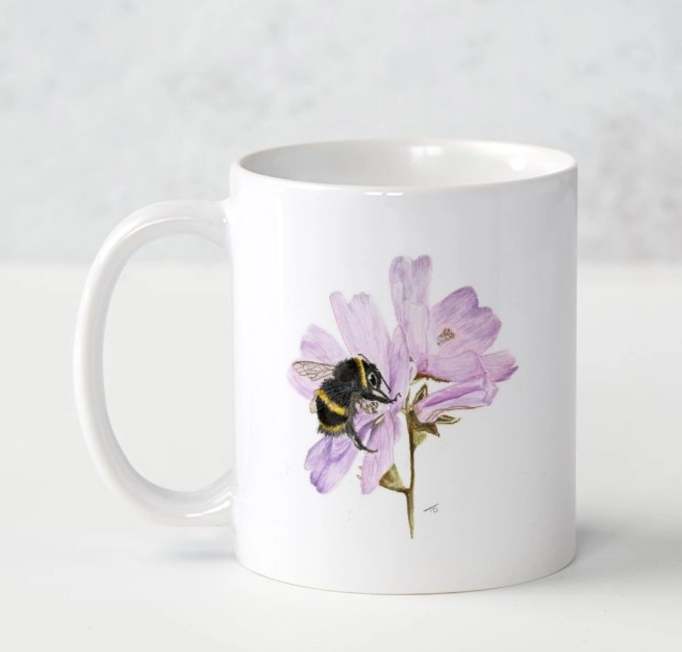 55-mug-bee-flower